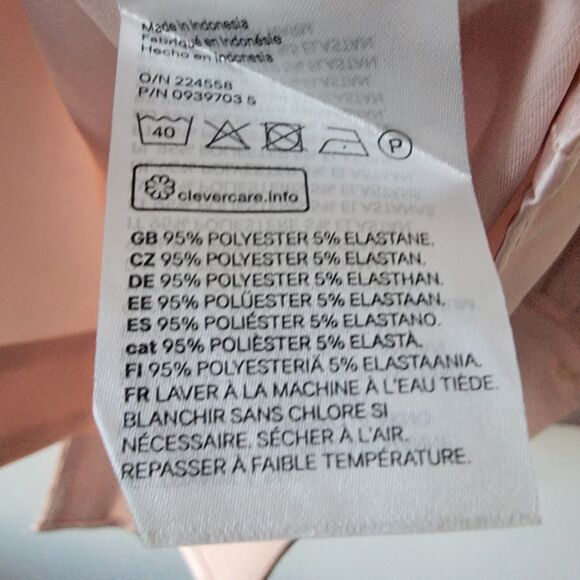 H&M women's V-neck blouse size L light pink Silky Satin Classic long sleeve - Picture 8 of 8